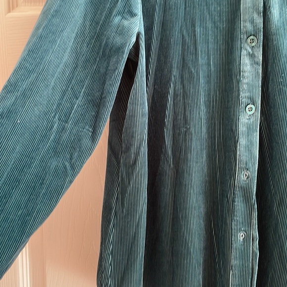 Teal button down - Picture 2 of 2
